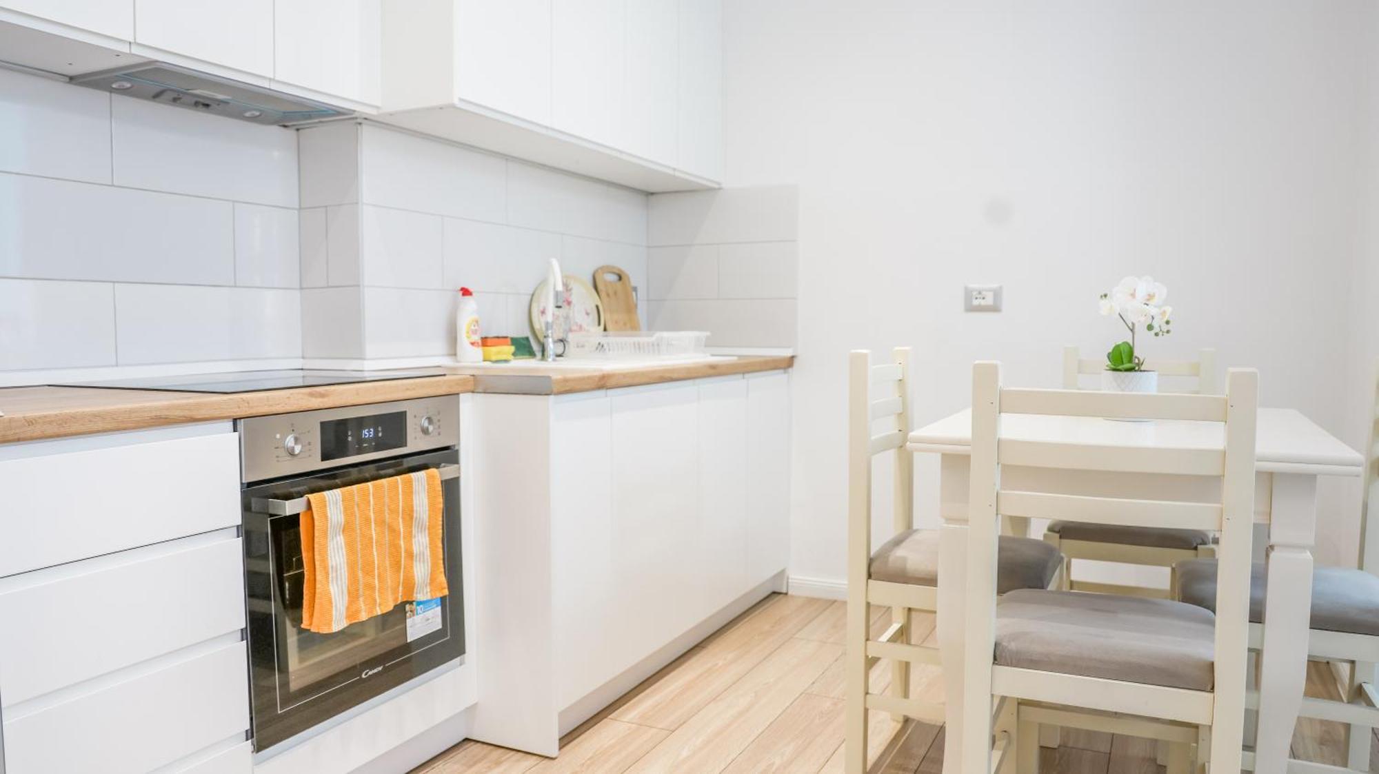 Premium Apartment In The Center Тирана Екстериор снимка