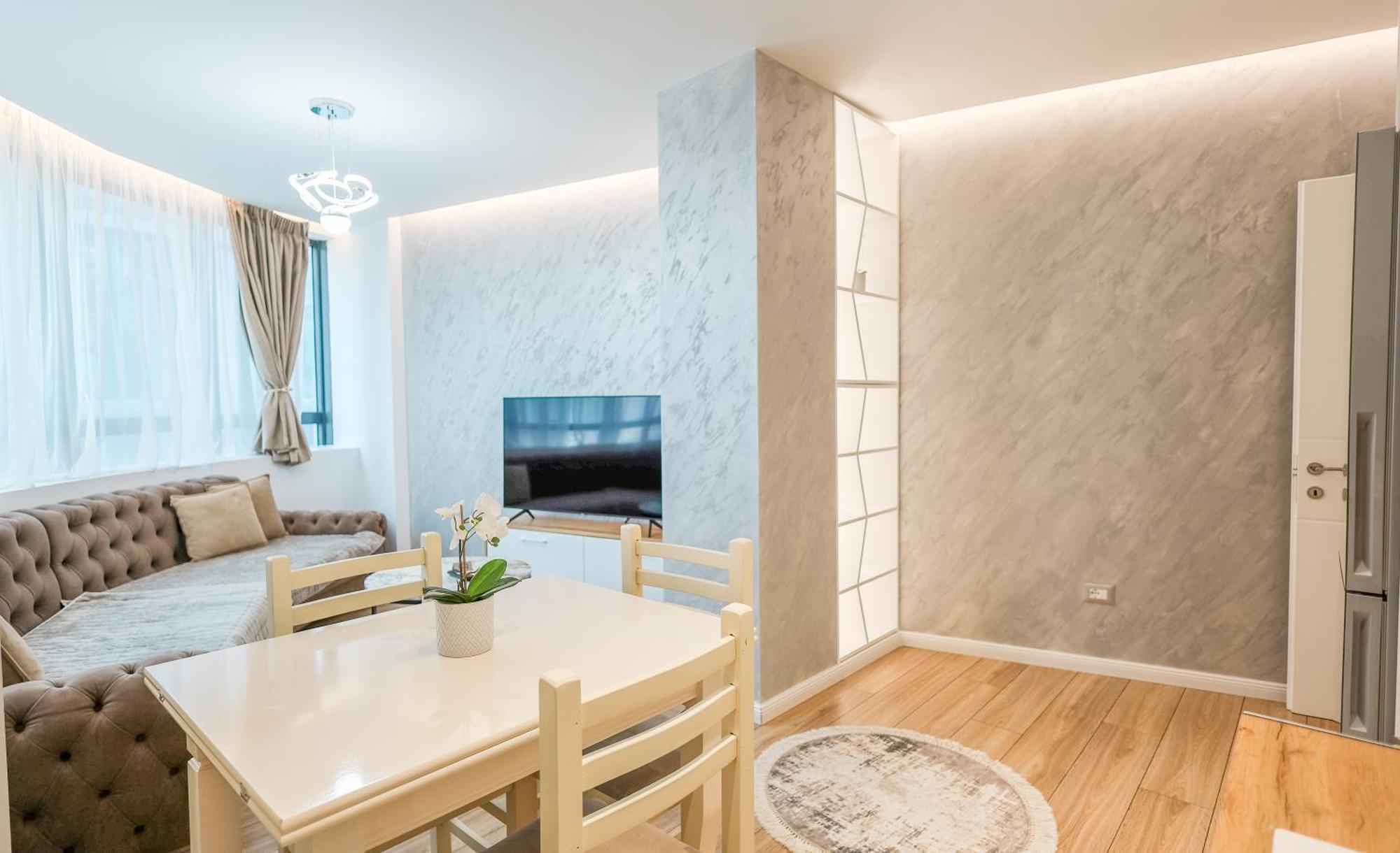 Premium Apartment In The Center Тирана Екстериор снимка